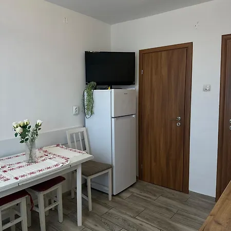 Apartment Emina *
